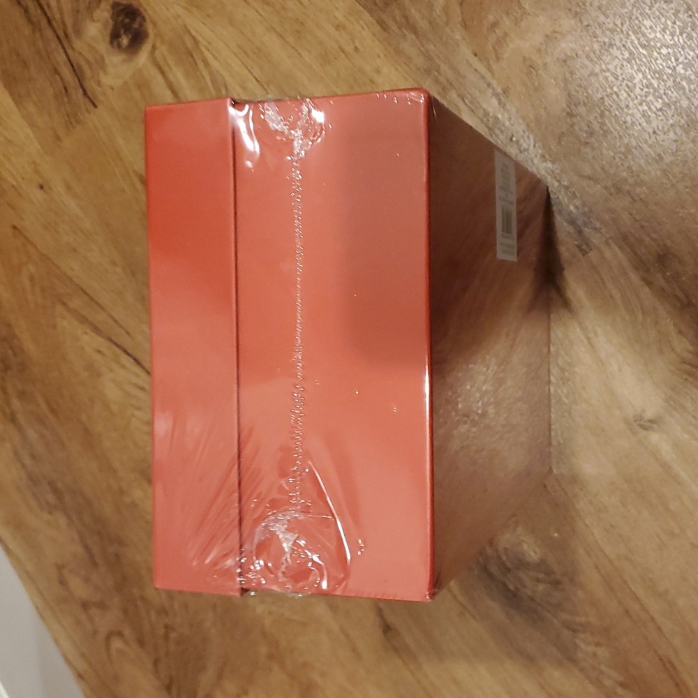 Creatology Large Red Mailbox - Picture 5 of 5